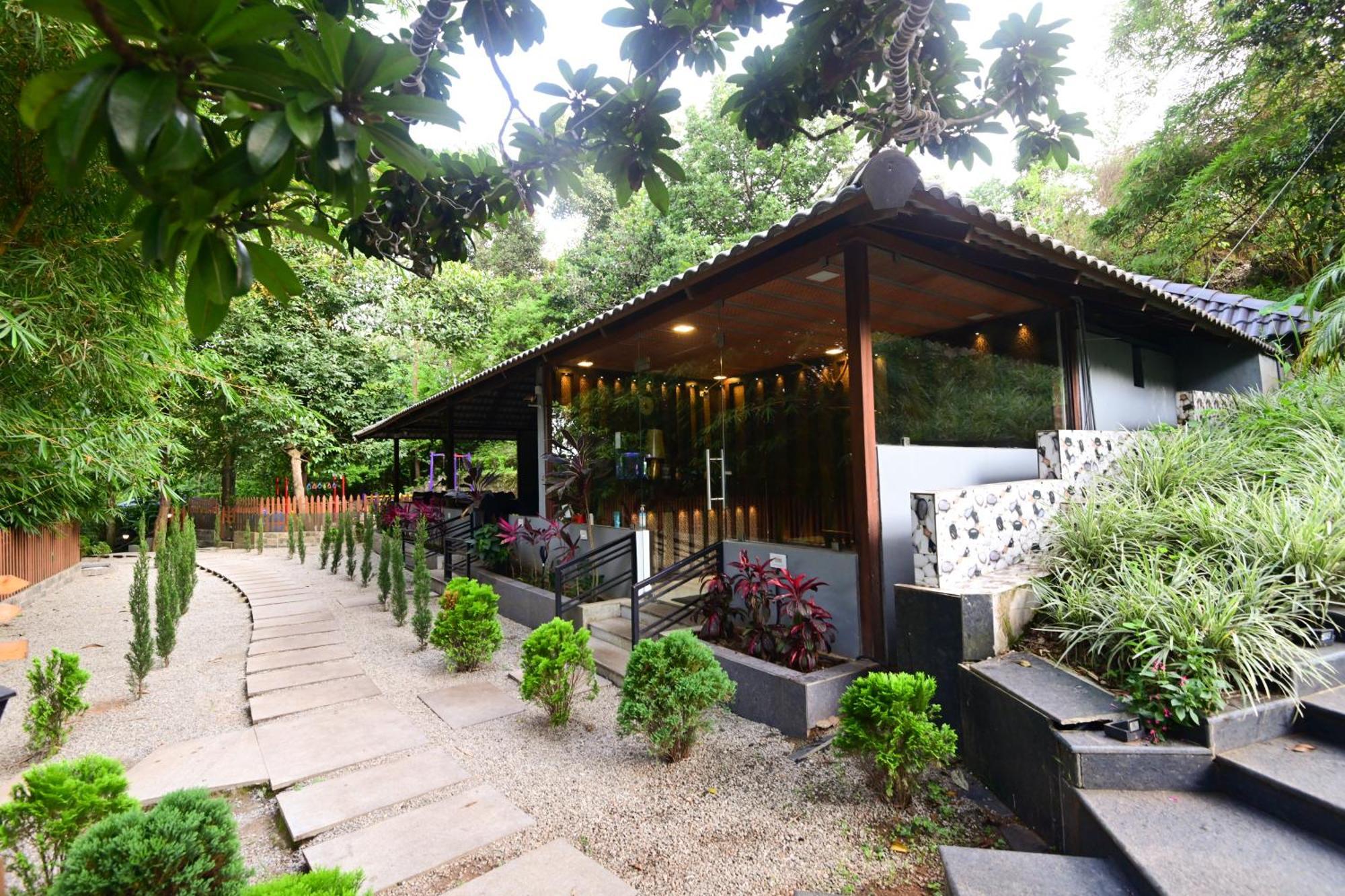 The Mountain Shades Resort 马迪凯里 外观 照片