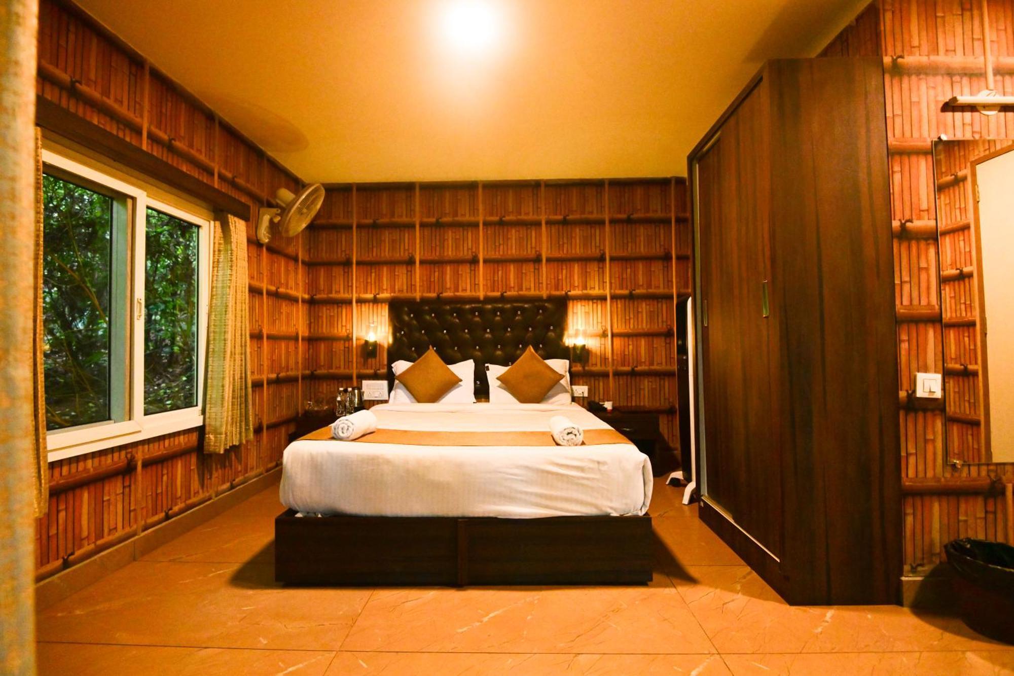 The Mountain Shades Resort 马迪凯里 外观 照片